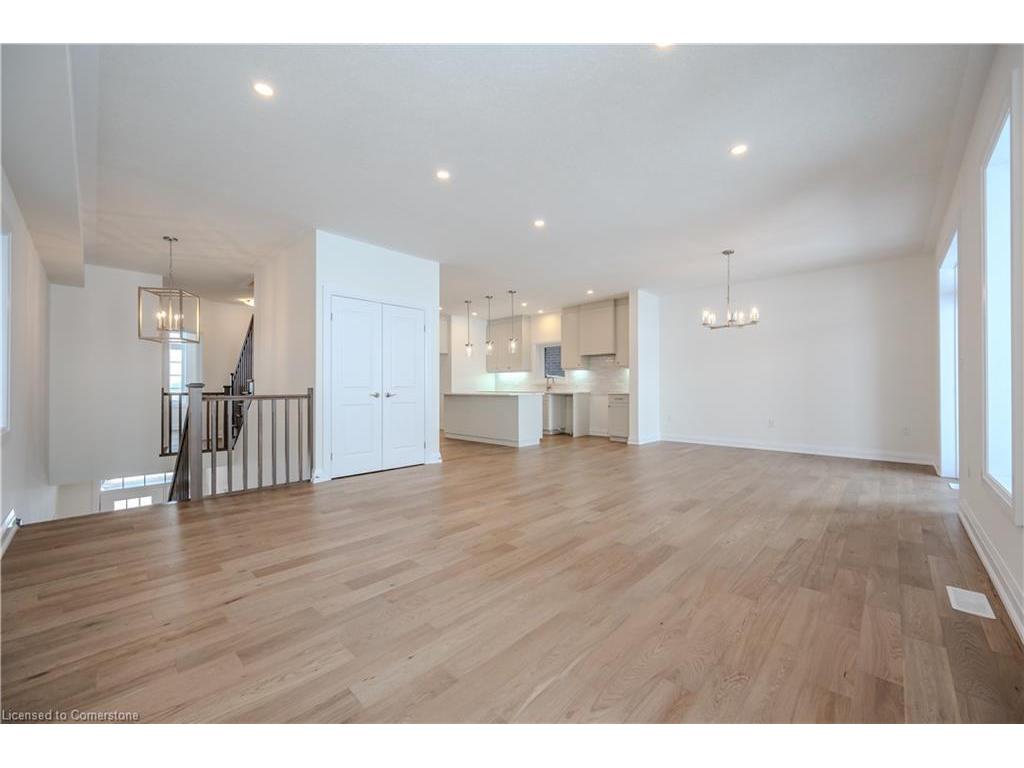 









751


Autumn Willow

Drive,
Waterloo,




ON
N2V 0H8

