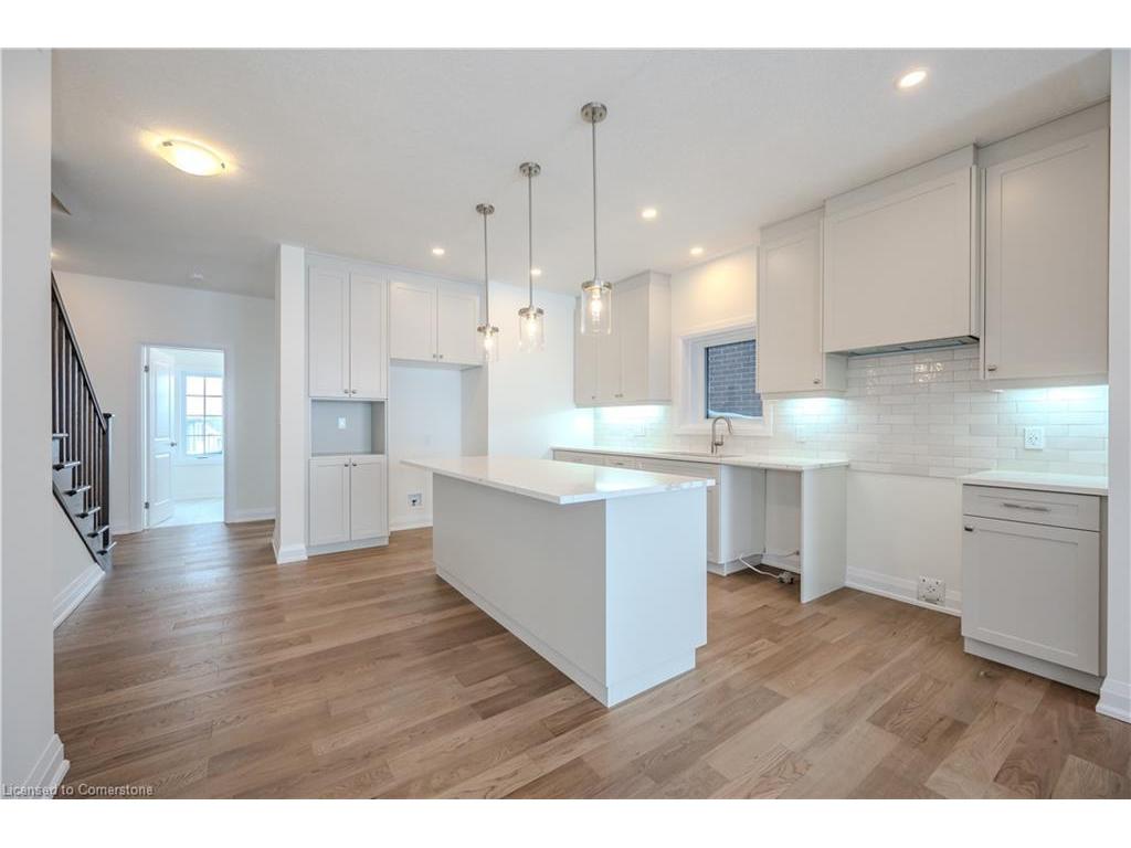 









751


Autumn Willow

Drive,
Waterloo,




ON
N2V 0H8

