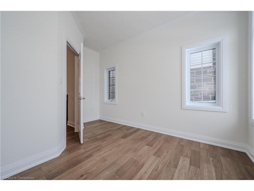 









751


Autumn Willow

Drive,
Waterloo,




ON
N2V 0H8

