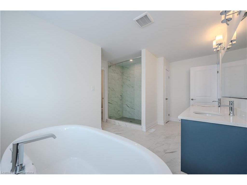 









751


Autumn Willow

Drive,
Waterloo,




ON
N2V 0H8

