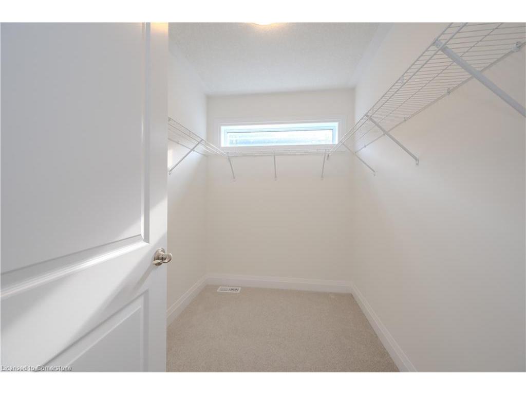 









751


Autumn Willow

Drive,
Waterloo,




ON
N2V 0H8

