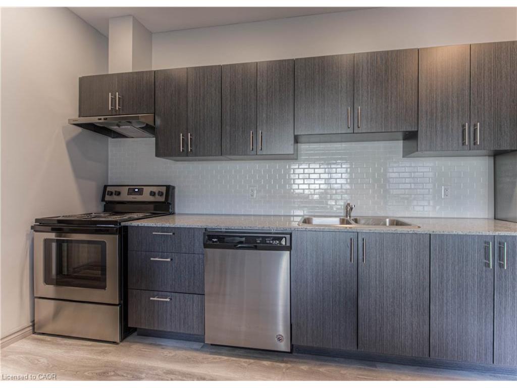 









275


Larch

Street, F113,
Waterloo,




ON
N2L 3R2

