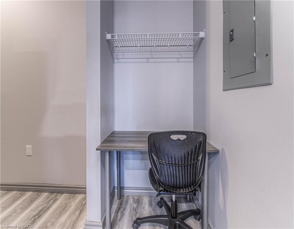 









275


Larch

Street, F113,
Waterloo,




ON
N2L 3R2


