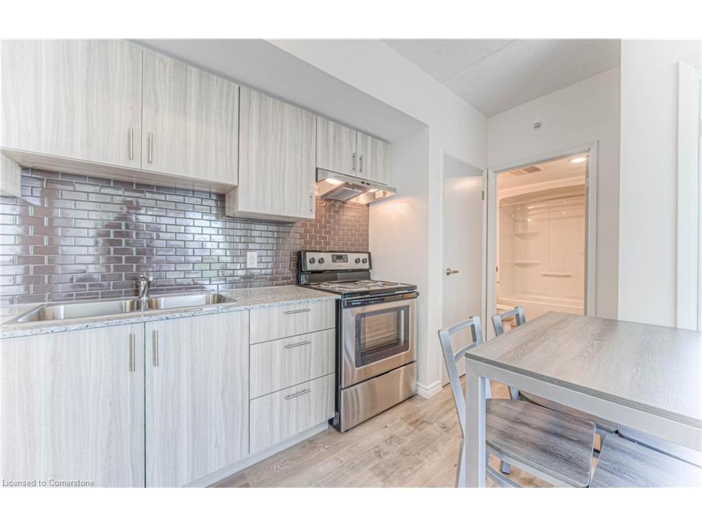 









275


Larch

Street, F501,
Waterloo,




ON
N2L 3R2


