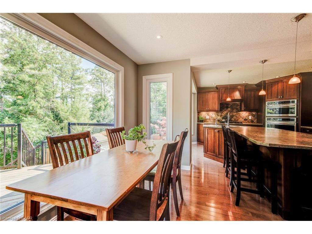 









33


Tinatawa

Court,
Kitchener,




ON
N2A 3G9

