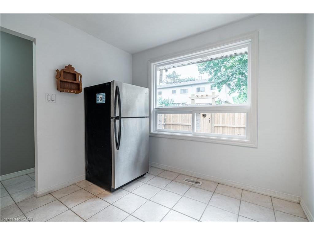 









117


Bonaventure

Drive, 16,
Hamilton,




ON
L9C 4P8

