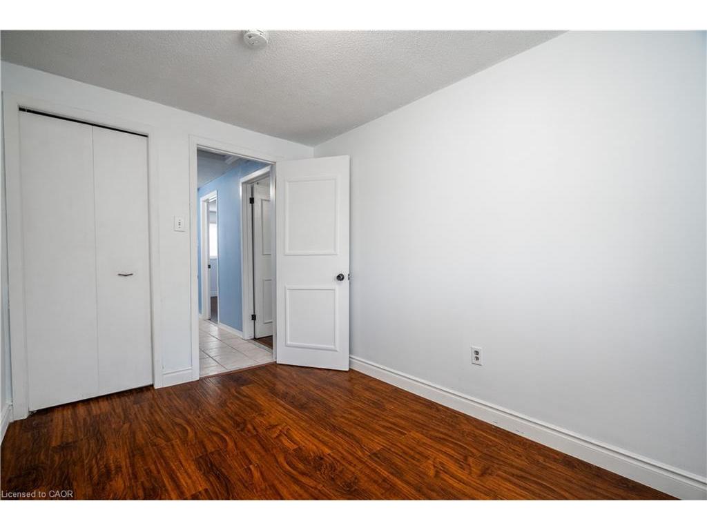 









117


Bonaventure

Drive, 16,
Hamilton,




ON
L9C 4P8

