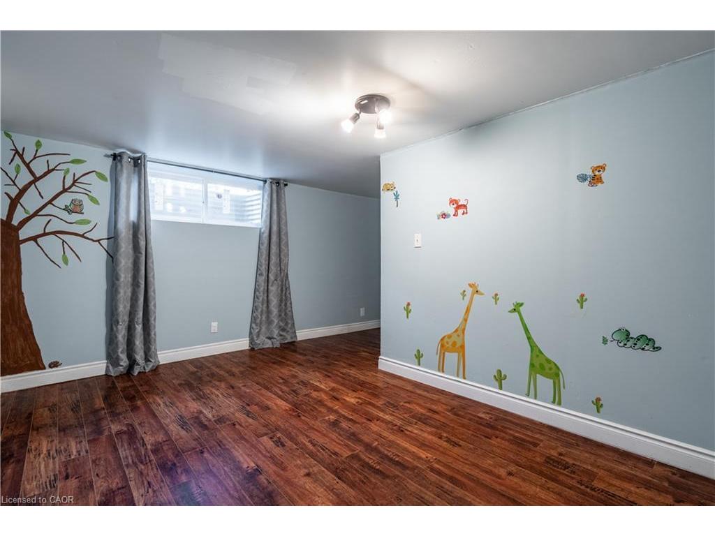 









117


Bonaventure

Drive, 16,
Hamilton,




ON
L9C 4P8

