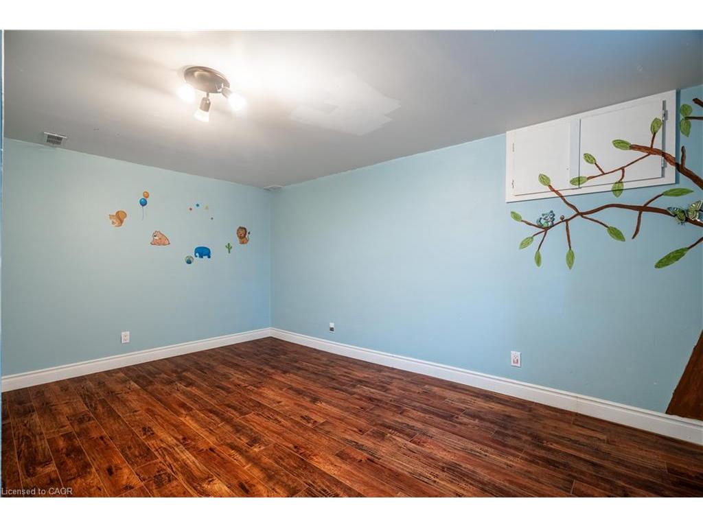 









117


Bonaventure

Drive, 16,
Hamilton,




ON
L9C 4P8

