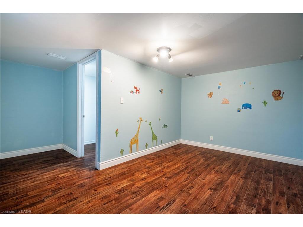 









117


Bonaventure

Drive, 16,
Hamilton,




ON
L9C 4P8

