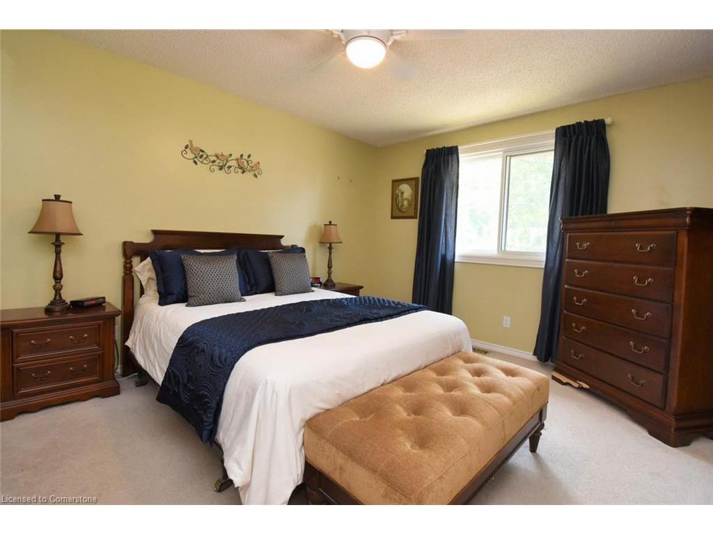 









5


7th

Street,
Grimsby,




ON
L3M 2T5

