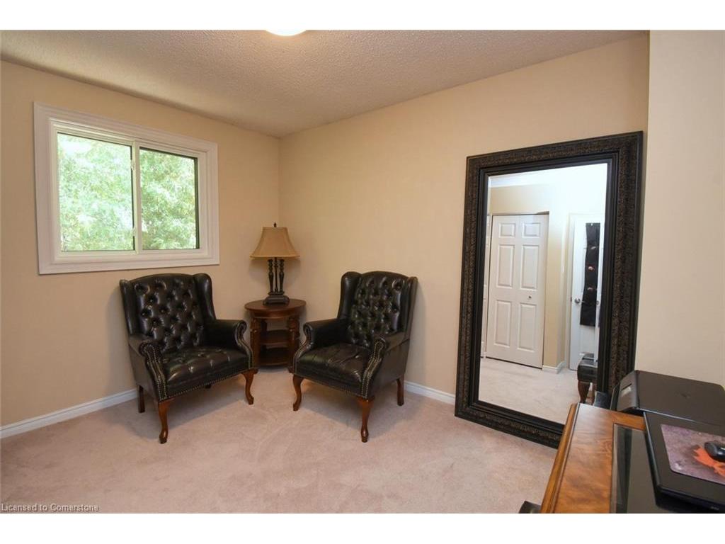 









5


7th

Street,
Grimsby,




ON
L3M 2T5

