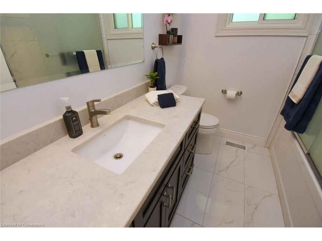 









5


7th

Street,
Grimsby,




ON
L3M 2T5

