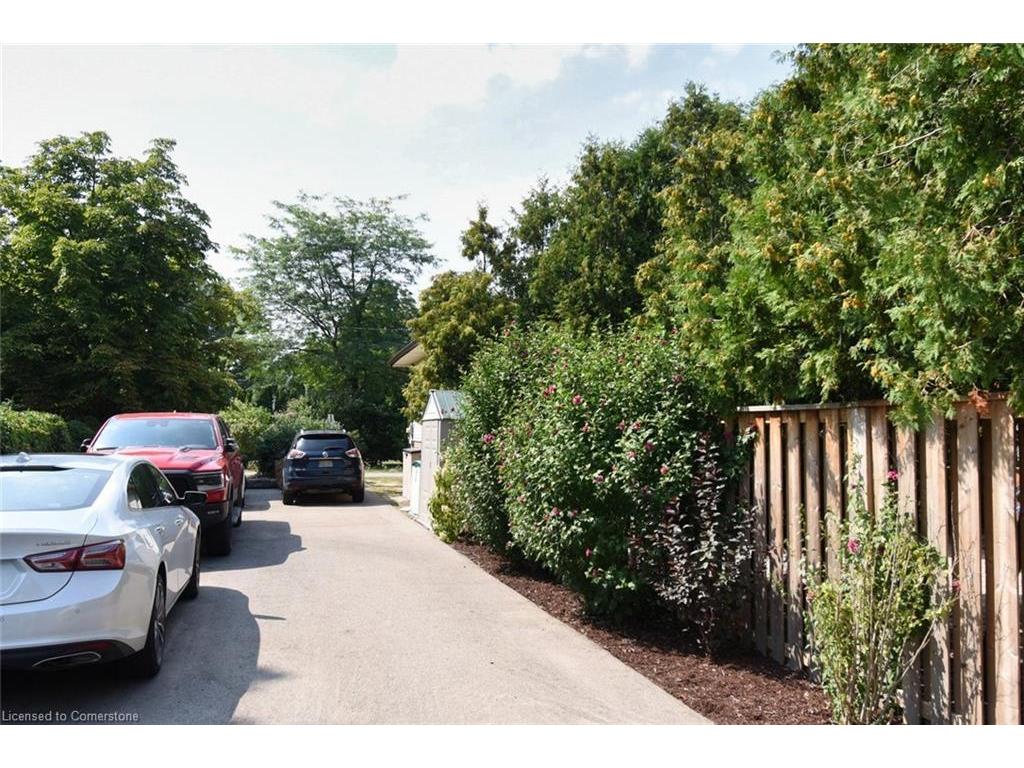 









5


7th

Street,
Grimsby,




ON
L3M 2T5

