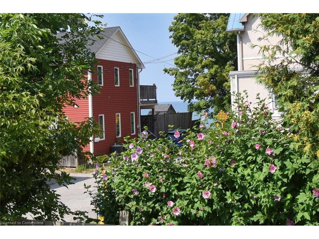 









5


7th

Street,
Grimsby,




ON
L3M 2T5

