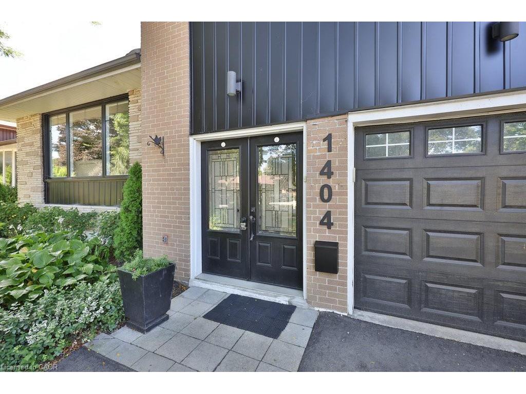 









1404


Lewisham

Drive,
Mississauga,




ON
L5J 3R3

