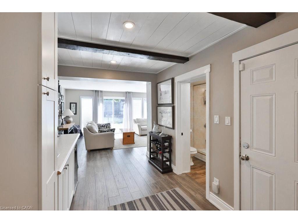 









1404


Lewisham

Drive,
Mississauga,




ON
L5J 3R3

