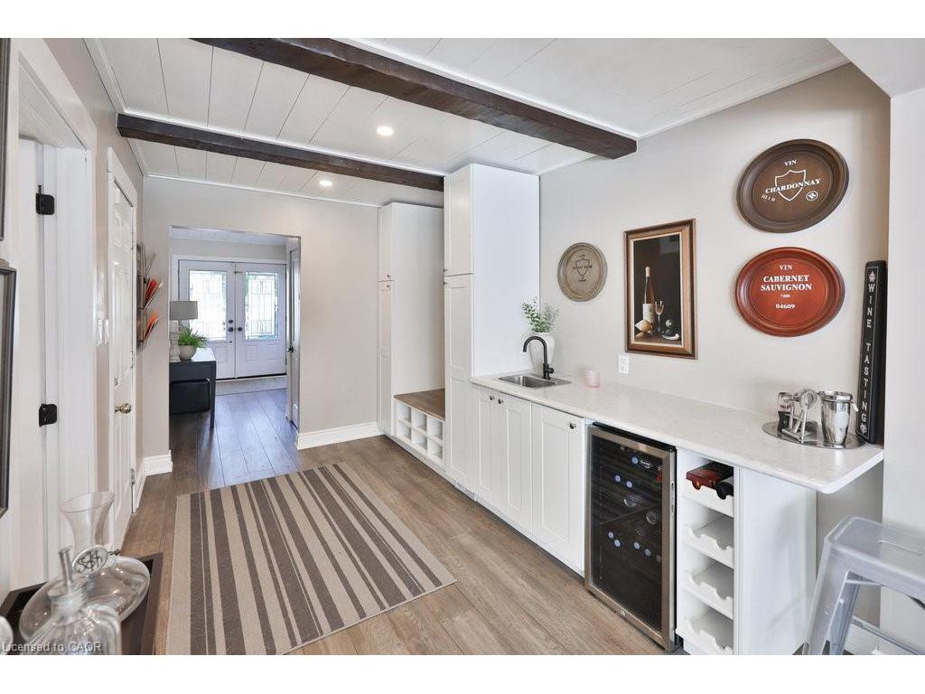 









1404


Lewisham

Drive,
Mississauga,




ON
L5J 3R3

