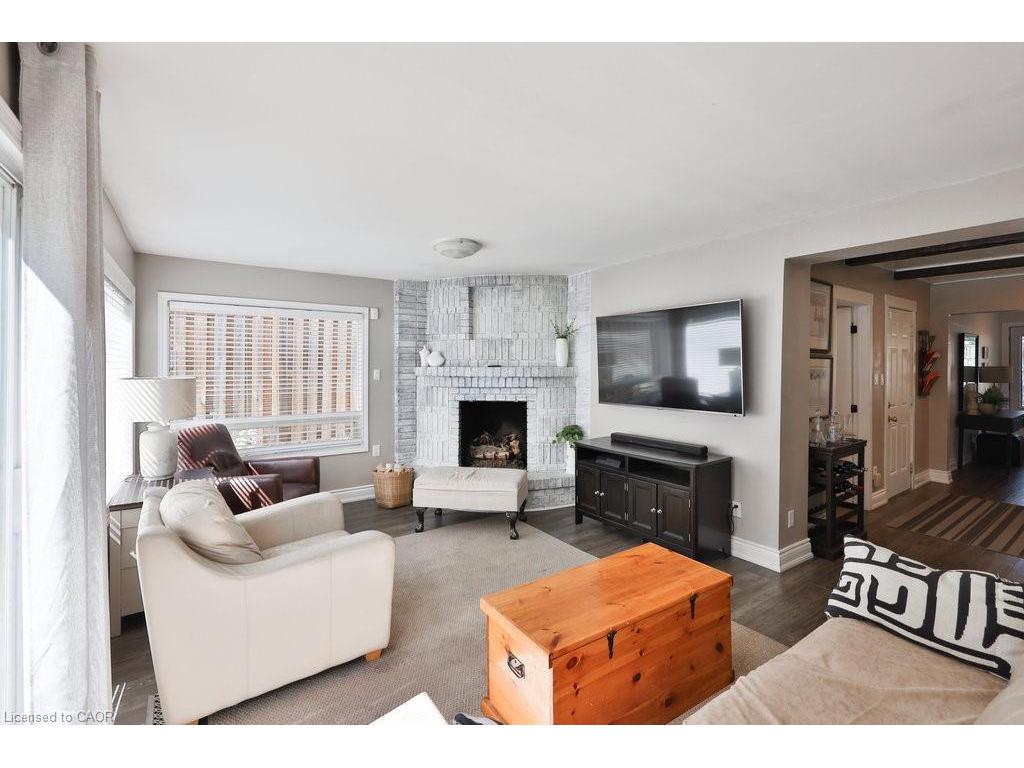 









1404


Lewisham

Drive,
Mississauga,




ON
L5J 3R3

