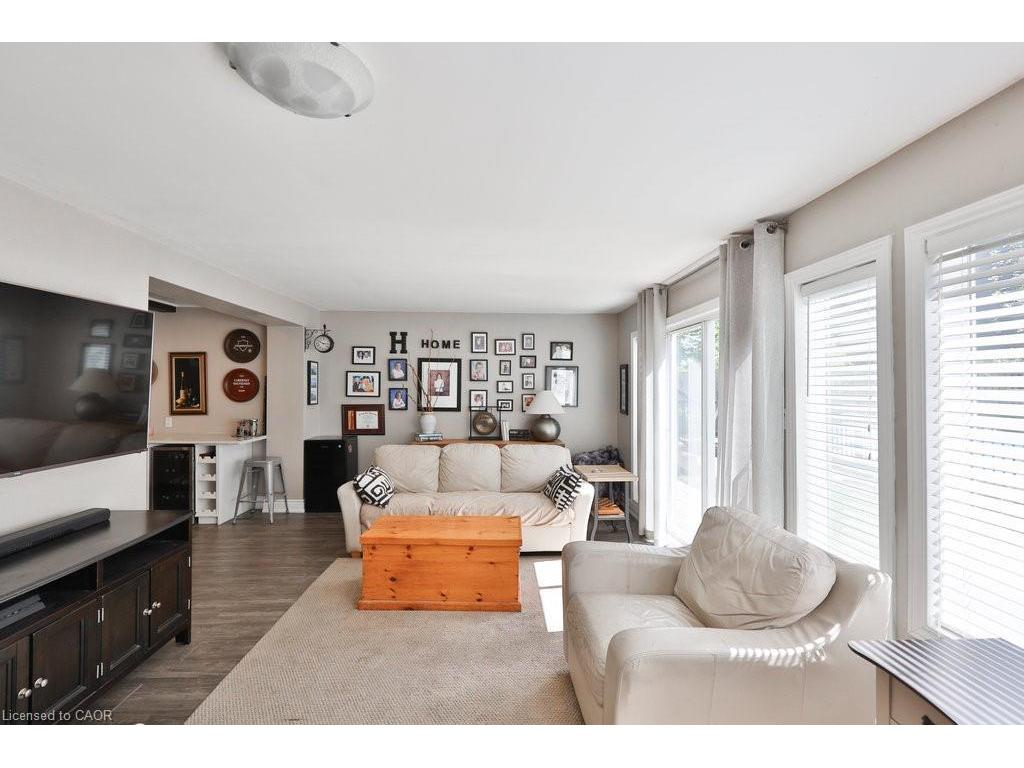 









1404


Lewisham

Drive,
Mississauga,




ON
L5J 3R3

