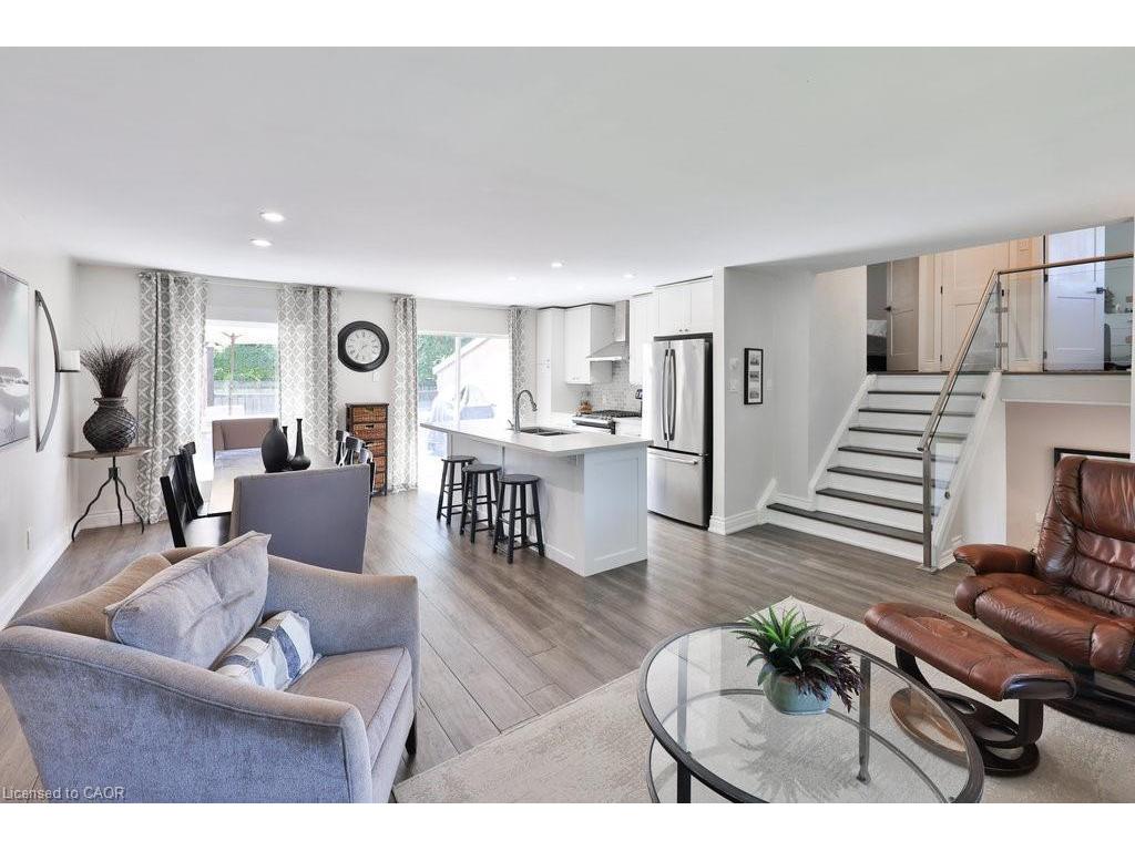 









1404


Lewisham

Drive,
Mississauga,




ON
L5J 3R3

