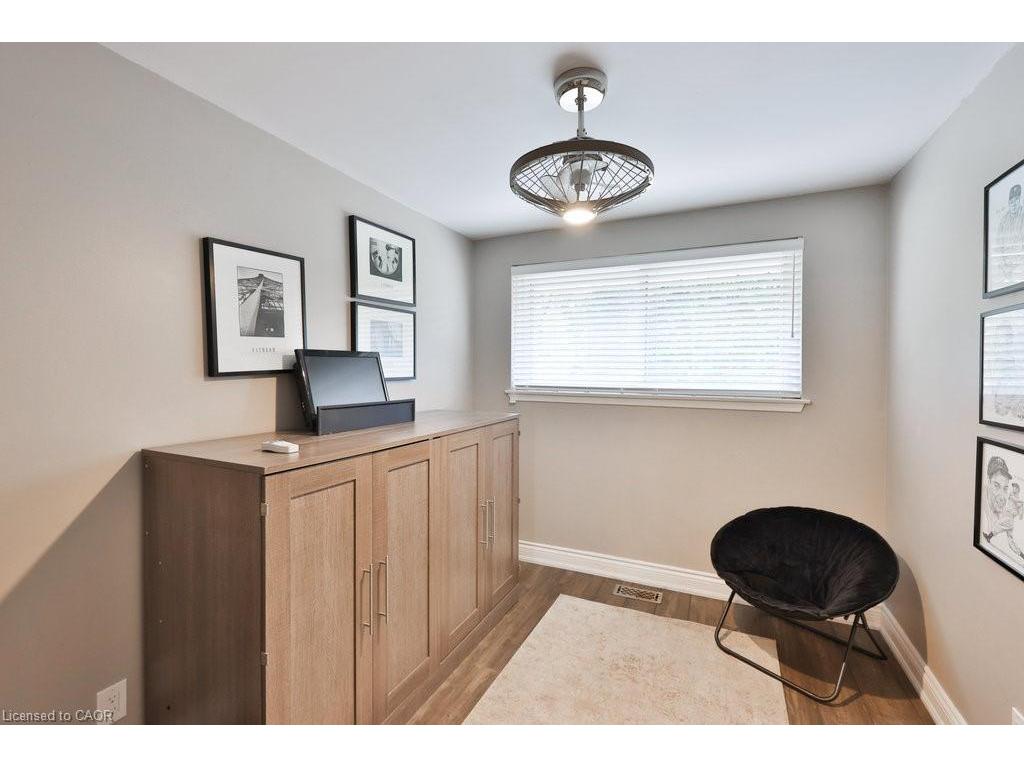 









1404


Lewisham

Drive,
Mississauga,




ON
L5J 3R3

