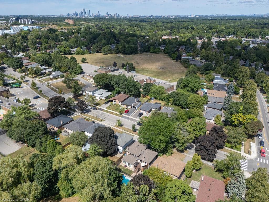 









1404


Lewisham

Drive,
Mississauga,




ON
L5J 3R3

