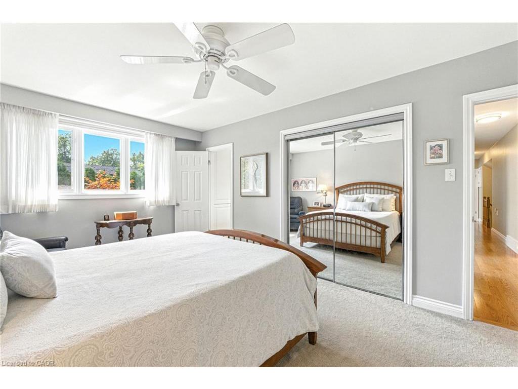 









298


Glen Afton

Drive,
Burlington,




ON
L7L 1H1

