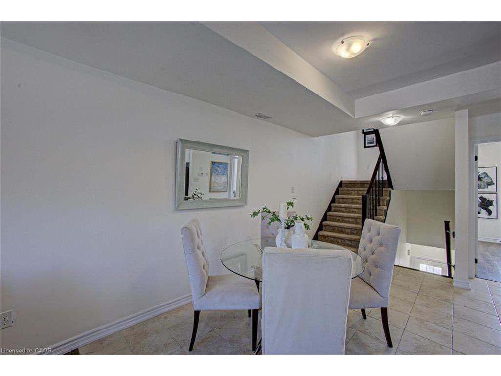 









403


Westwood

Drive, 31,
Kitchener,




ON
N2M 5B5

