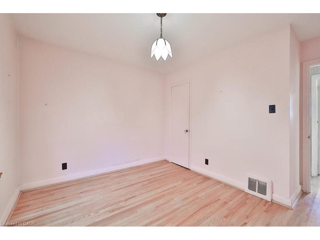 









72


Oriole

Avenue,
Mississauga,




ON
L5G 1V2

