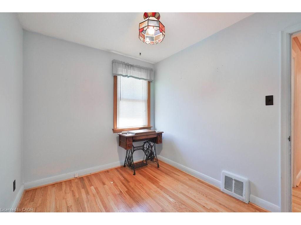 









72


Oriole

Avenue,
Mississauga,




ON
L5G 1V2

