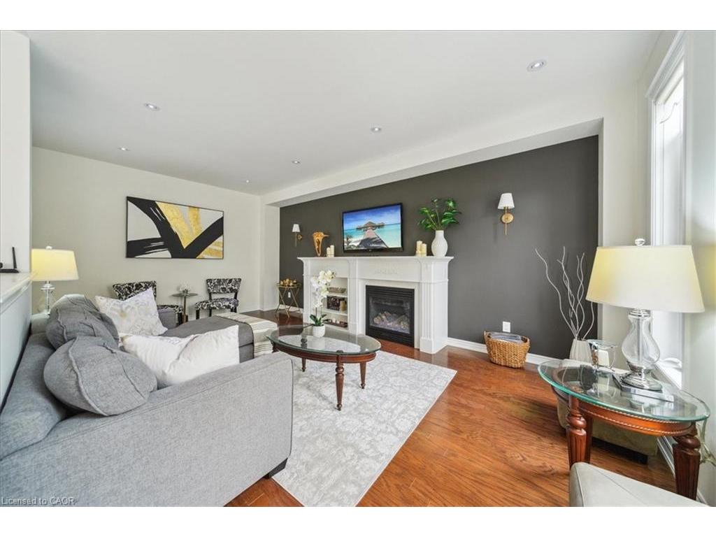 









3150


Trailside

Drive,
Oakville,




ON
L6M 0P6

