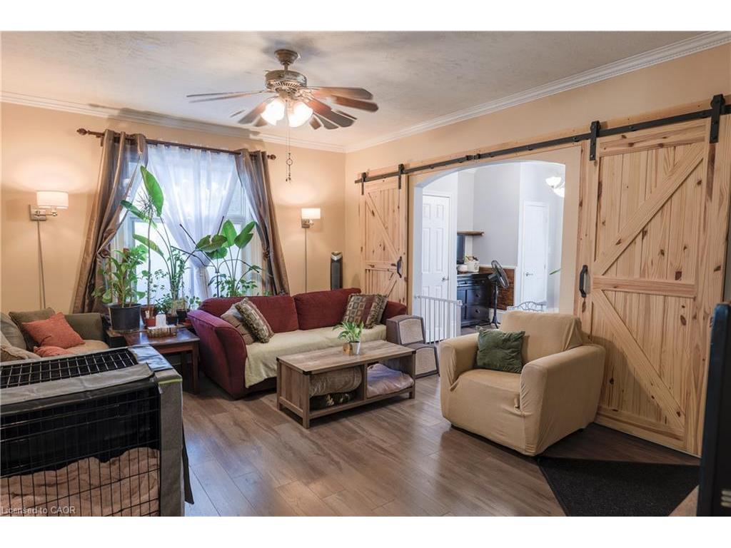 









148


East

Avenue, 1,
Brantford,




ON
N3S 3M4

