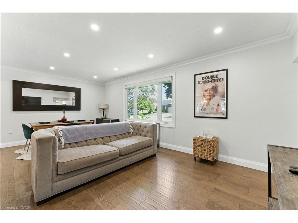 









124


Southwood

Drive,
Cambridge,




ON
N1S 3S2


