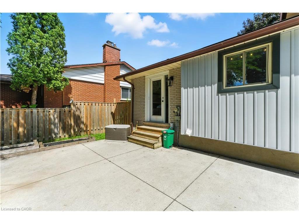 









124


Southwood

Drive,
Cambridge,




ON
N1S 3S2

