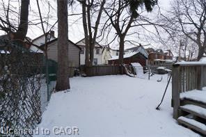 









27


Belmont

Avenue, 2,
Hamilton,




ON
L8L 7L9

