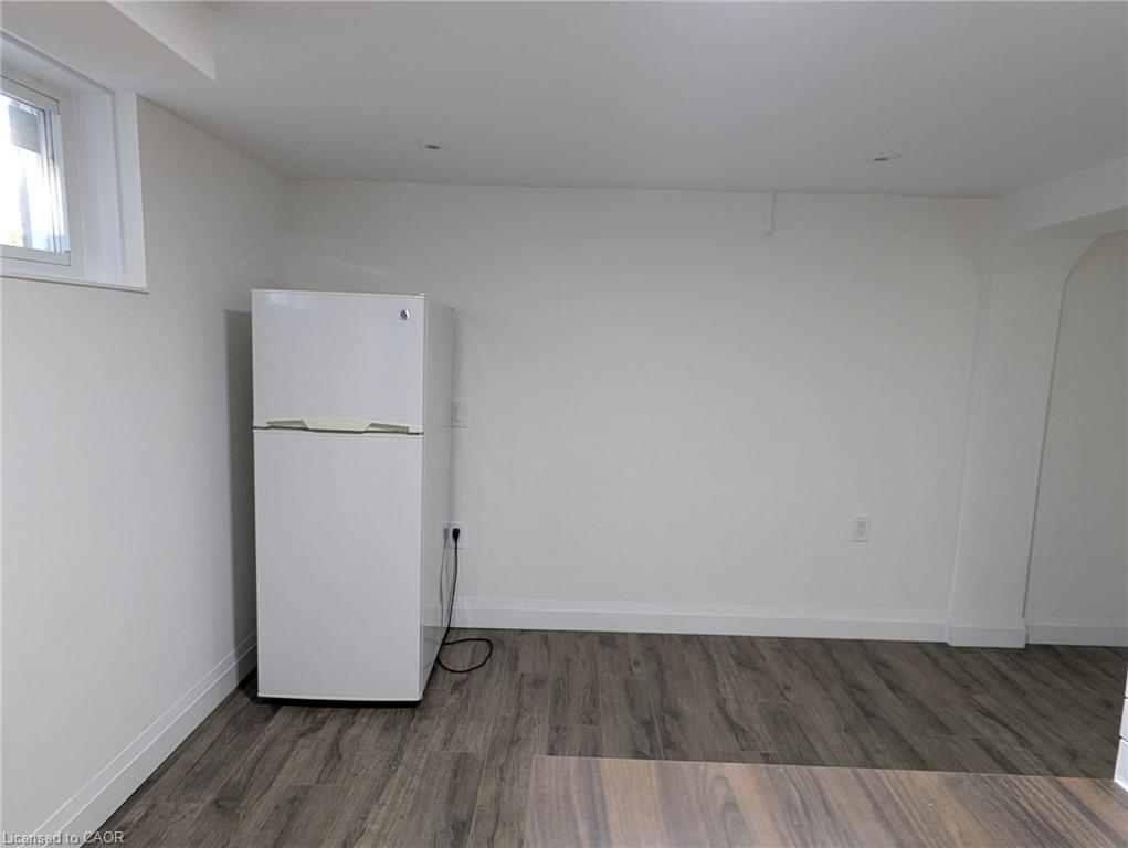 









174


Linden

Avenue, LOWER,
Scarborough,




ON
M1K 3H8

