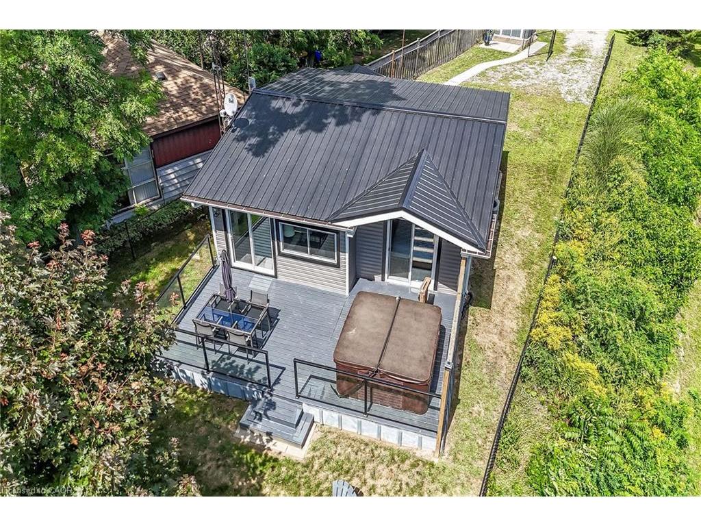 









33


Dover

Street,
Dunnville,




ON
N1A 2W6


