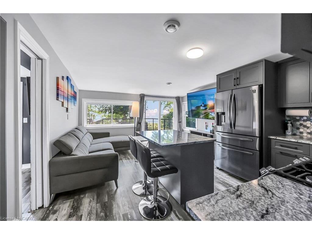 









33


Dover

Street,
Dunnville,




ON
N1A 2W6

