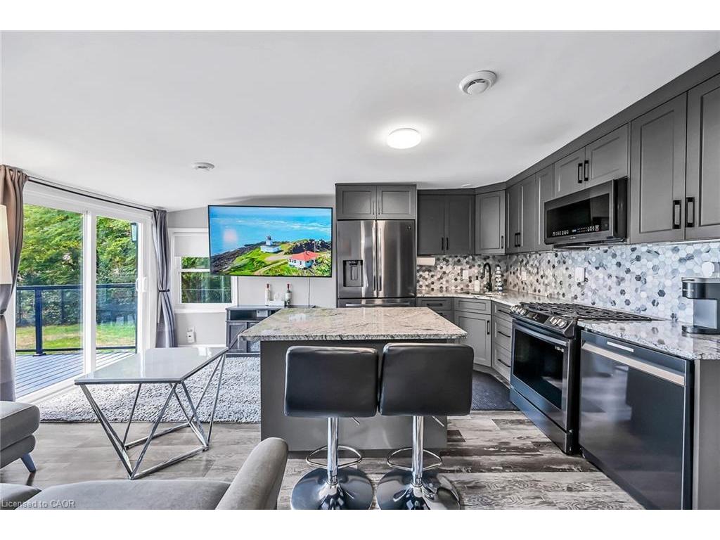 









33


Dover

Street,
Dunnville,




ON
N1A 2W6

