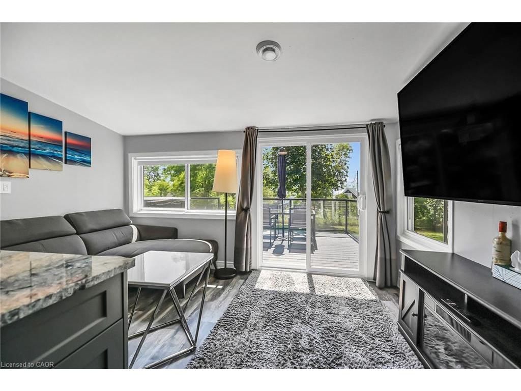 









33


Dover

Street,
Dunnville,




ON
N1A 2W6

