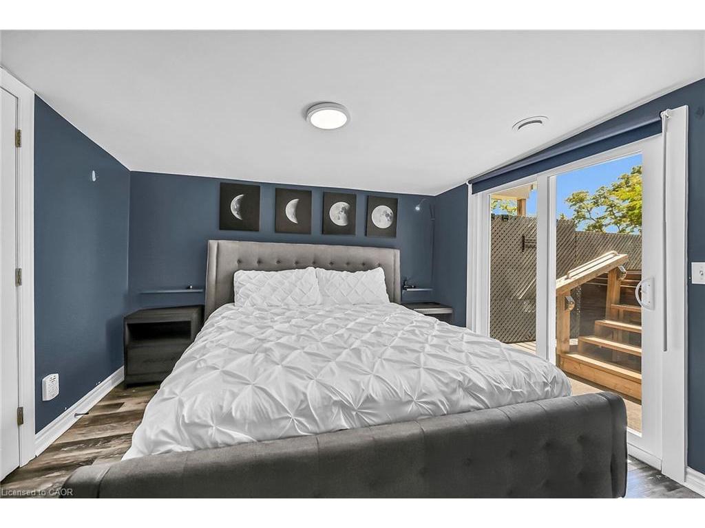 









33


Dover

Street,
Dunnville,




ON
N1A 2W6

