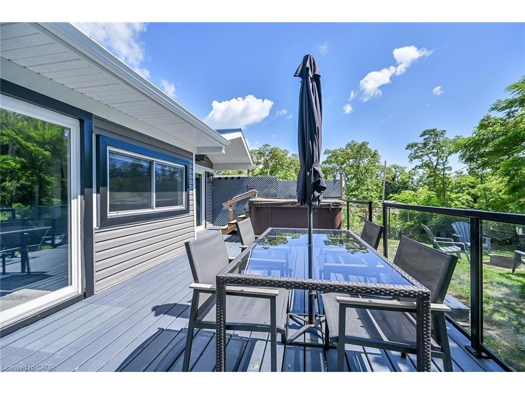 









33


Dover

Street,
Dunnville,




ON
N1A 2W6

