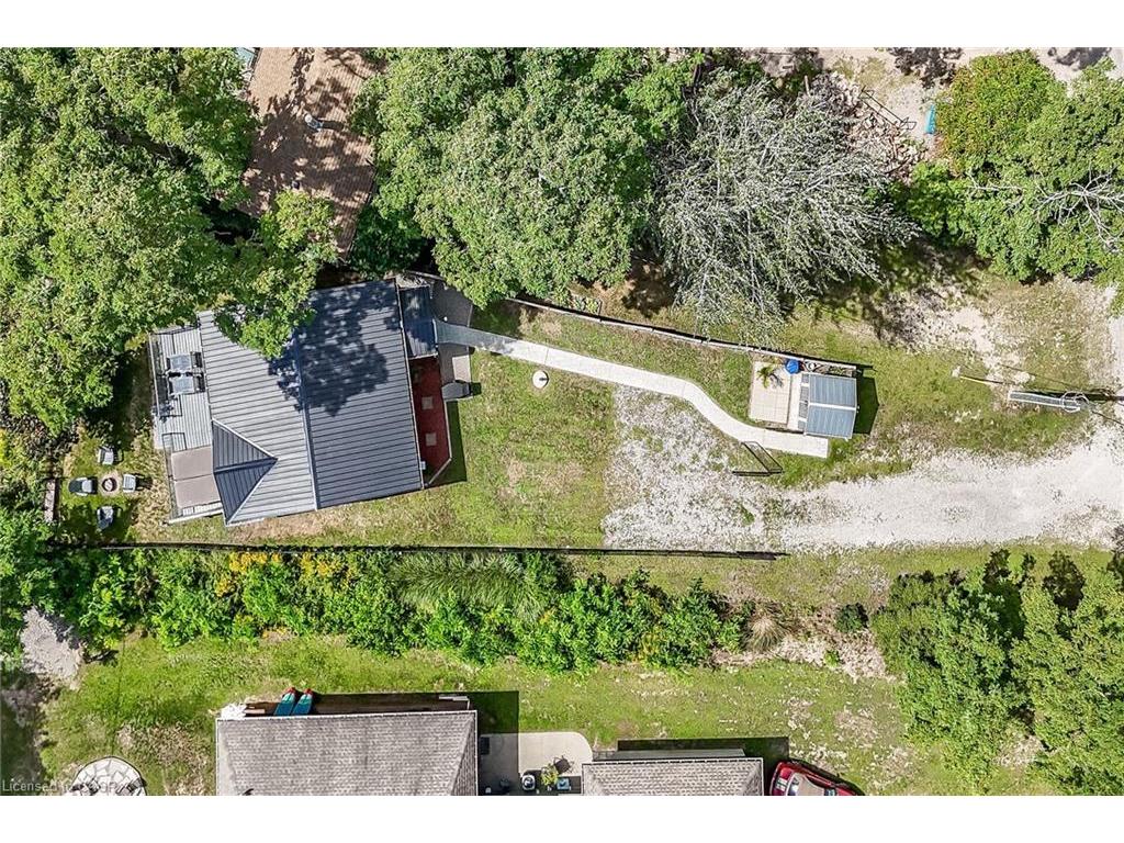 









33


Dover

Street,
Dunnville,




ON
N1A 2W6


