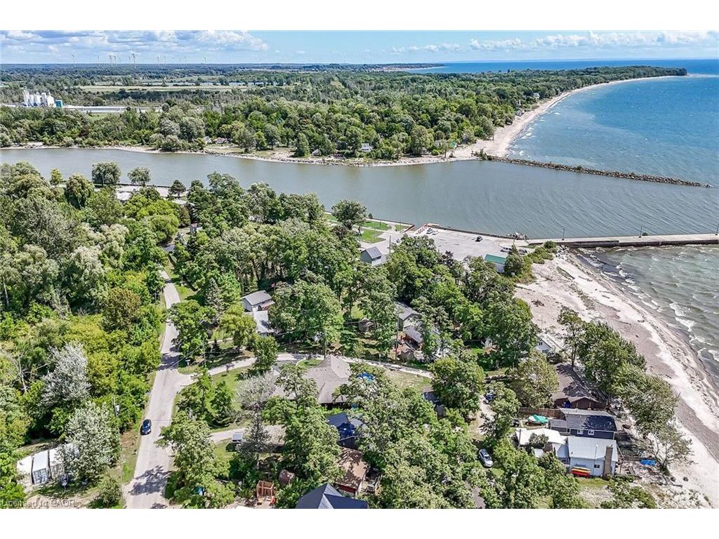 









33


Dover

Street,
Dunnville,




ON
N1A 2W6

