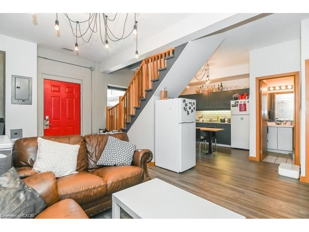 









12


Bridgeport

Road East, 20,
Waterloo,




ON
N2J 2J3

