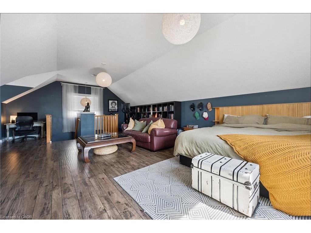 









38


Amelia

Street,
Kitchener,




ON
N2A 4K2

