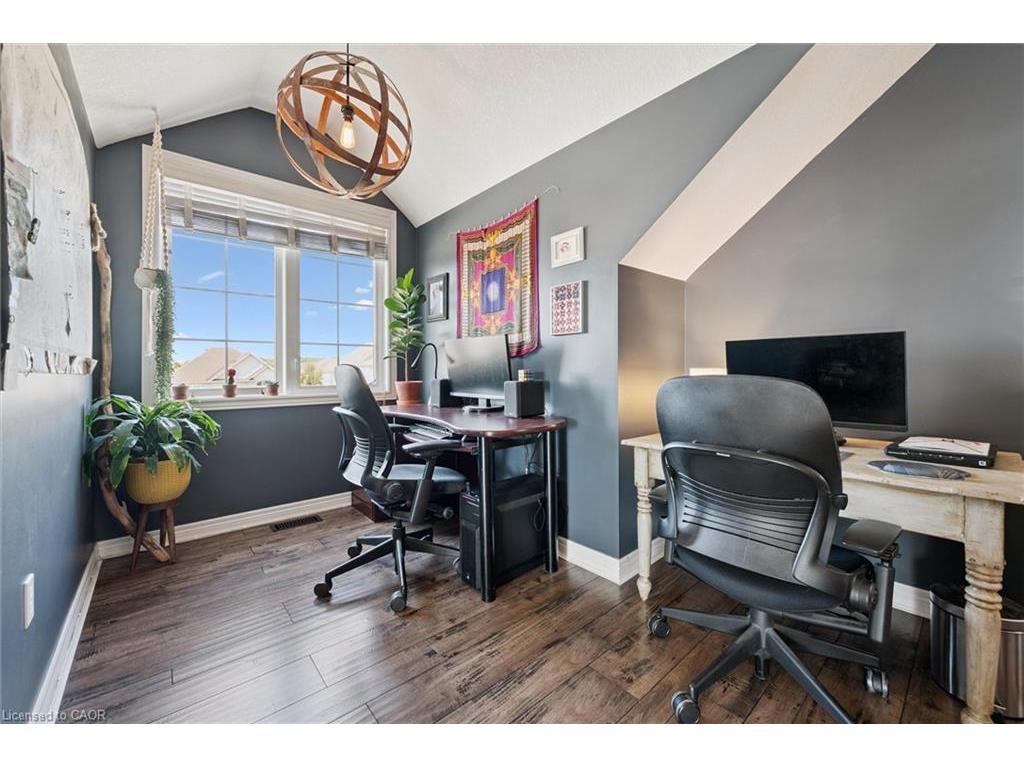 









38


Amelia

Street,
Kitchener,




ON
N2A 4K2

