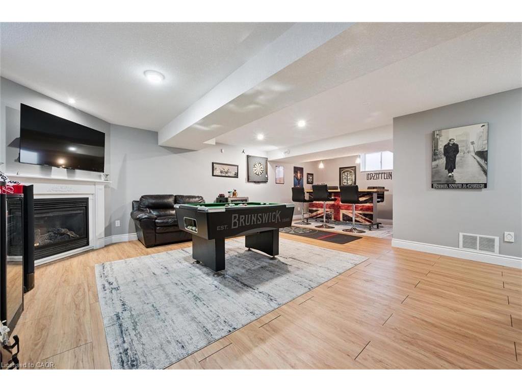 









38


Amelia

Street,
Kitchener,




ON
N2A 4K2

