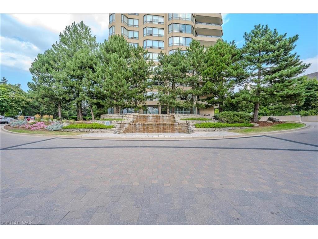 









4


Willow

Street, 903,
Waterloo,




ON
N2J 4S2

